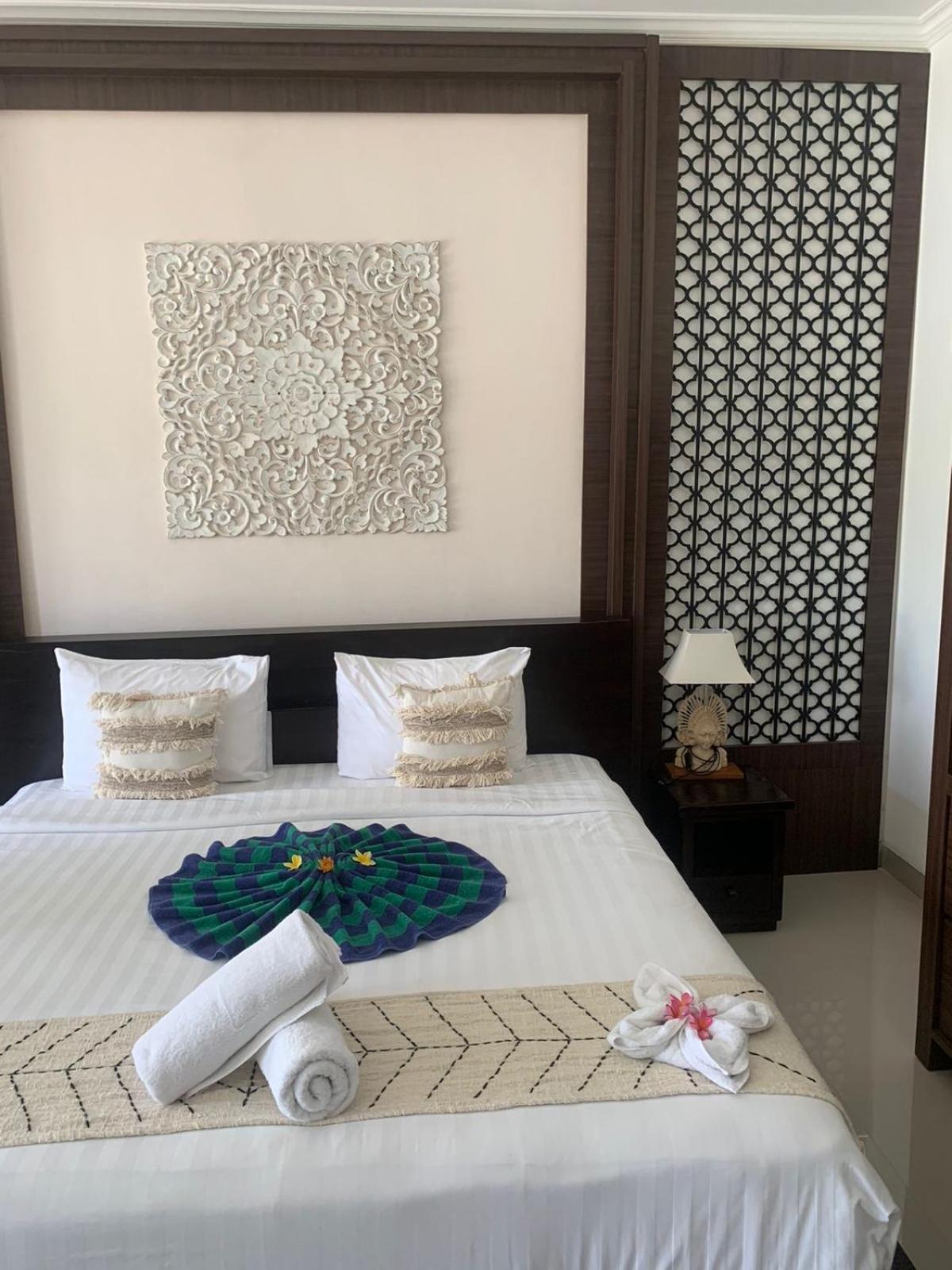 Kelingking Mesari Villa And Spa Batumadeg Exterior foto